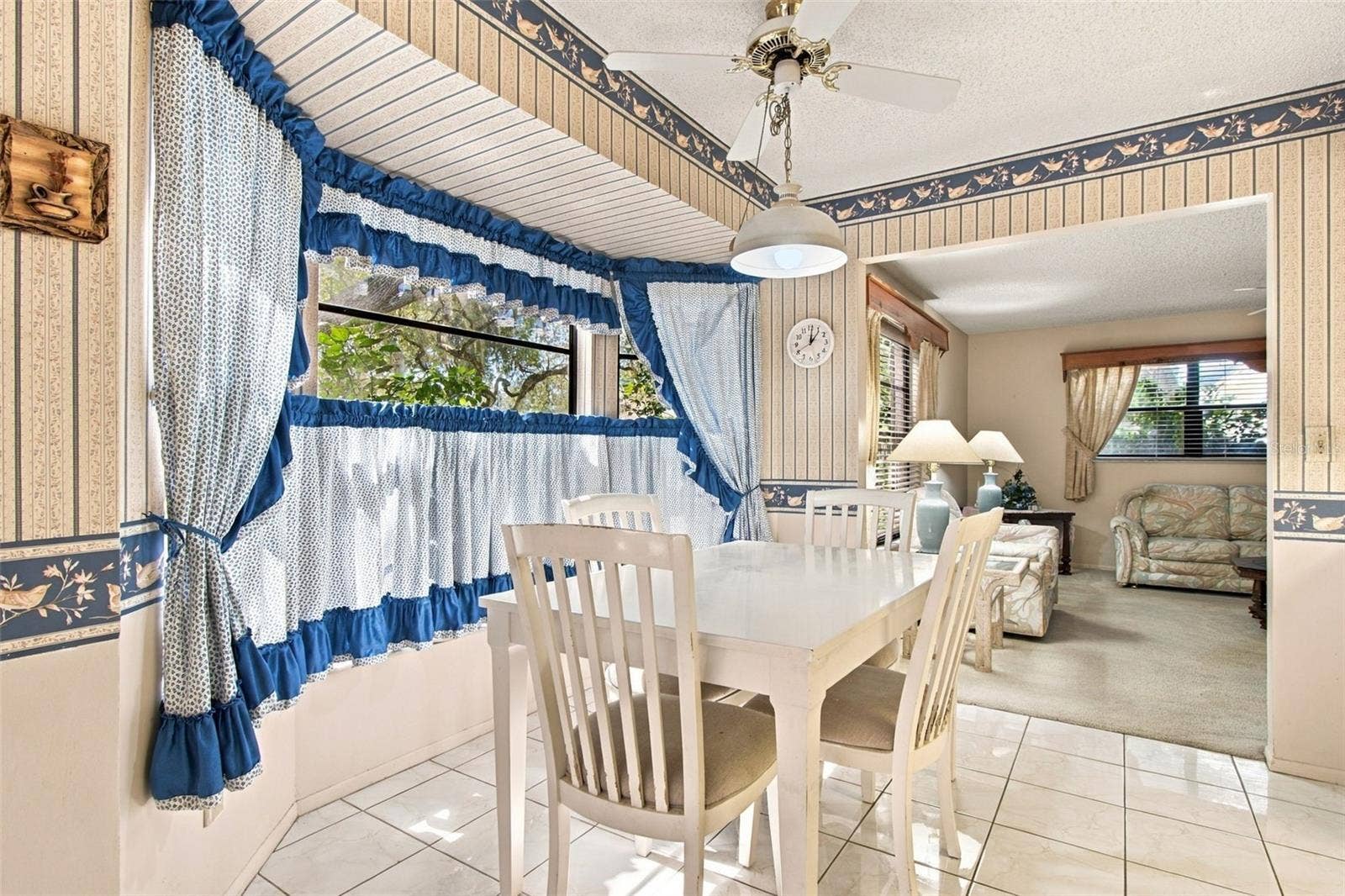 3554 OAK LAKE DRIVE, Palm Harbor, FL 34684 3554 OAK LAKE DRIVE, Palm Harbor, FL 34684