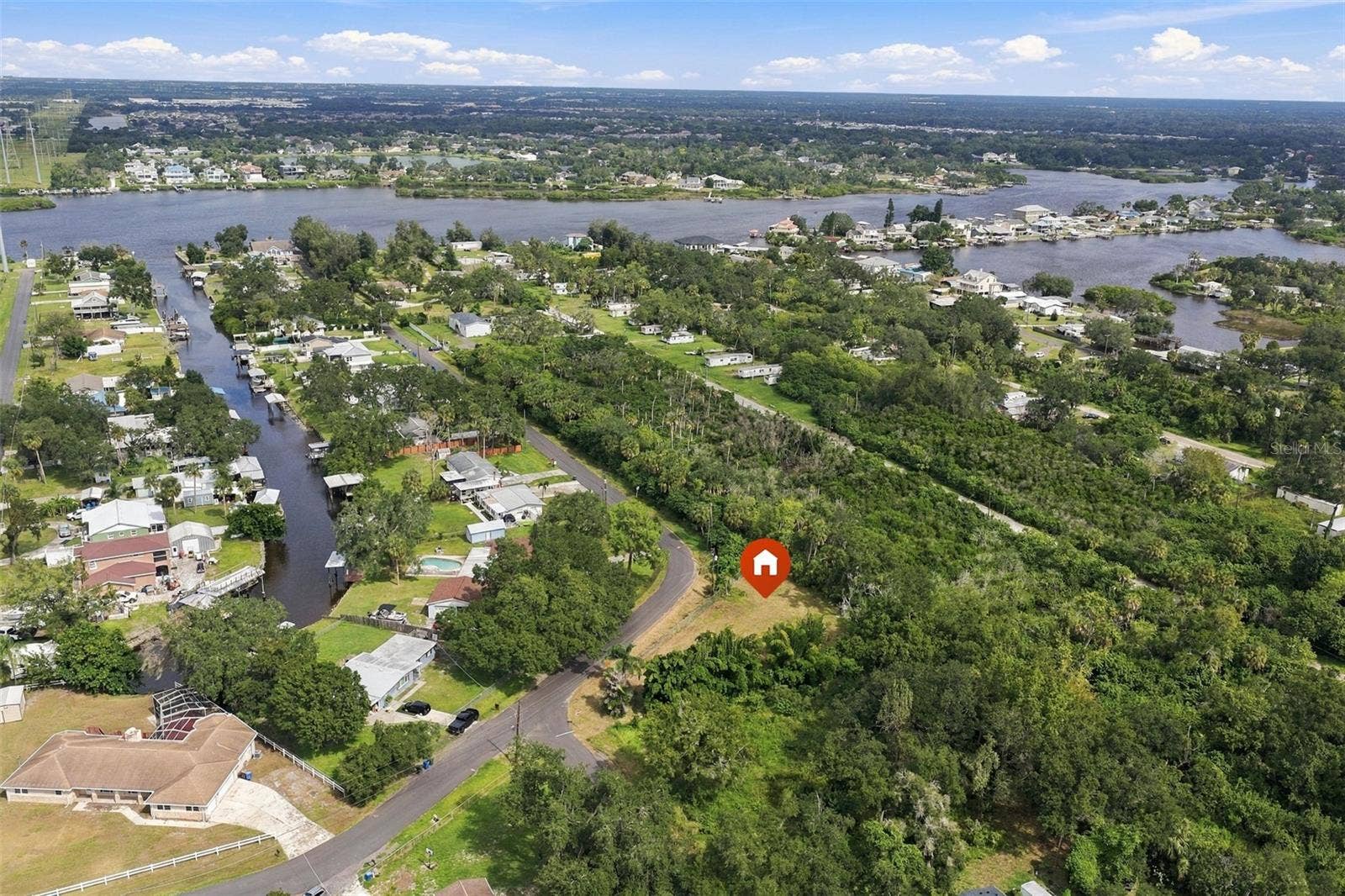 9938 RIVER DRIVE, Gibsonton, FL 33534 9938 RIVER DRIVE, Gibsonton, FL 33534