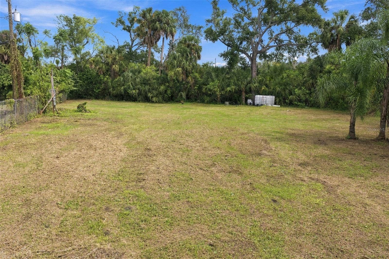 9938 RIVER DRIVE, Gibsonton, FL 33534 9938 RIVER DRIVE, Gibsonton, FL 33534