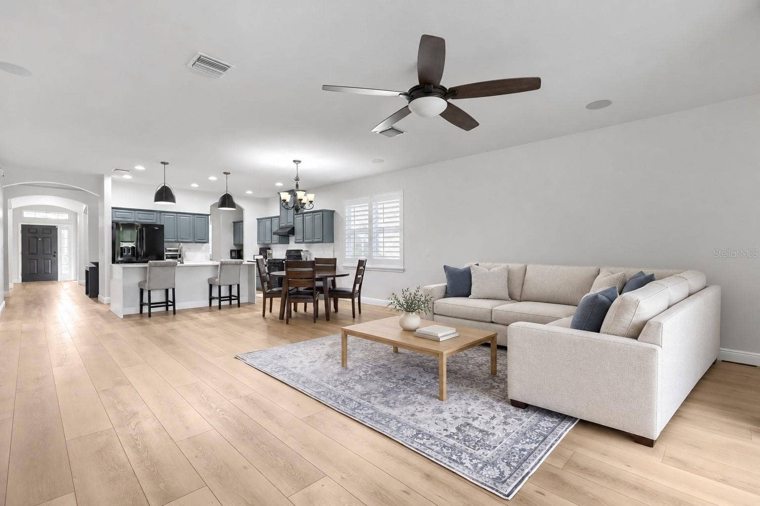 17735 BRIGHT WHEAT DRIVE, Lithia, FL 33547 17735 BRIGHT WHEAT DRIVE, Lithia, FL 33547