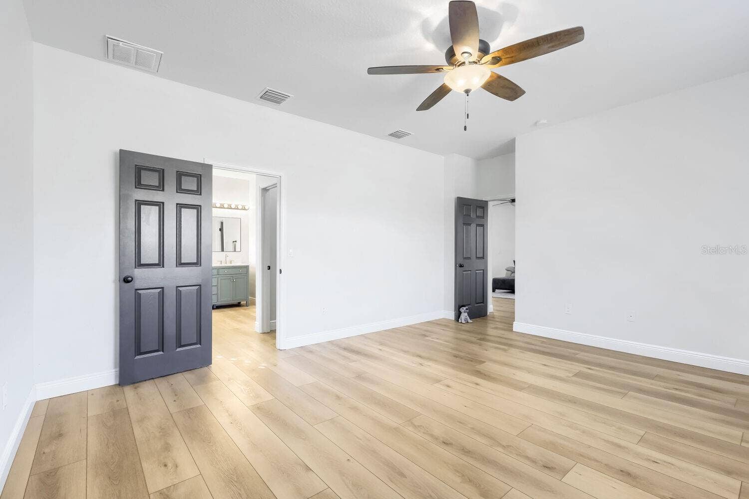 17735 BRIGHT WHEAT DRIVE, Lithia, FL 33547 17735 BRIGHT WHEAT DRIVE, Lithia, FL 33547