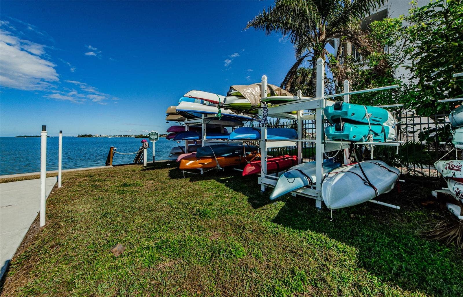 200 WOODETTE DRIVE, #401A, Dunedin, FL 34698 200 WOODETTE DRIVE, #401A, Dunedin, FL 34698