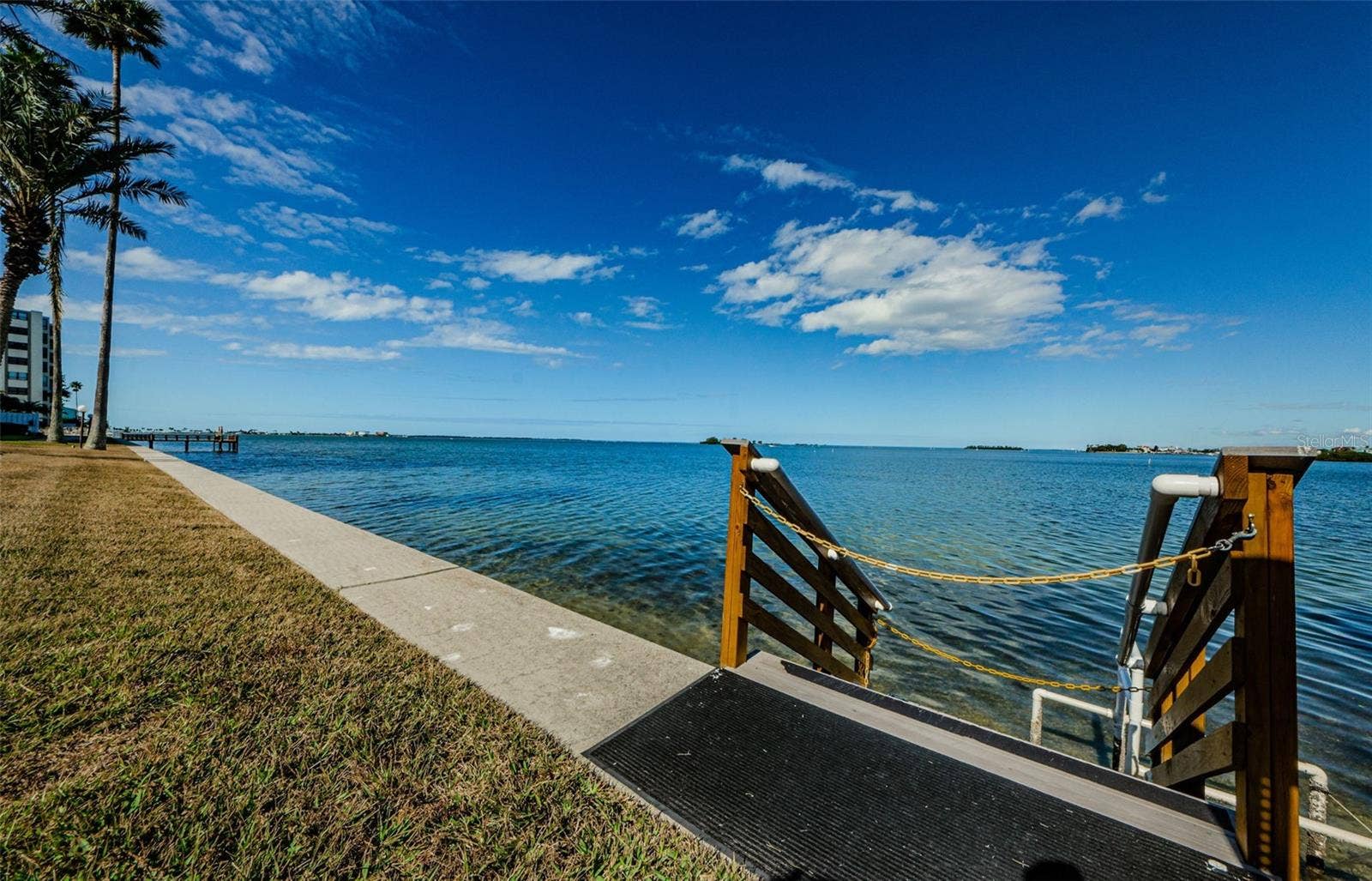 200 WOODETTE DRIVE, #401A, Dunedin, FL 34698 200 WOODETTE DRIVE, #401A, Dunedin, FL 34698