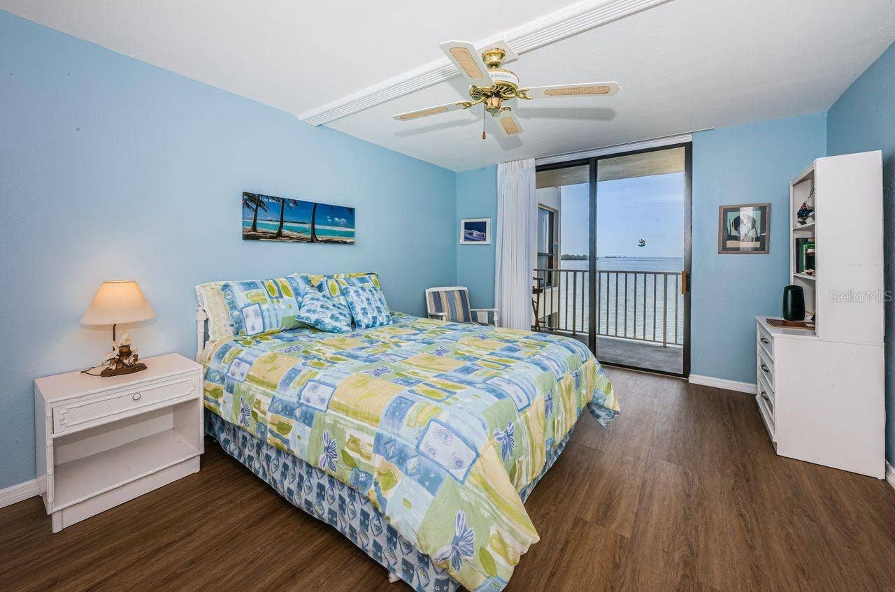 200 WOODETTE DRIVE, #401A, Dunedin, FL 34698 200 WOODETTE DRIVE, #401A, Dunedin, FL 34698
