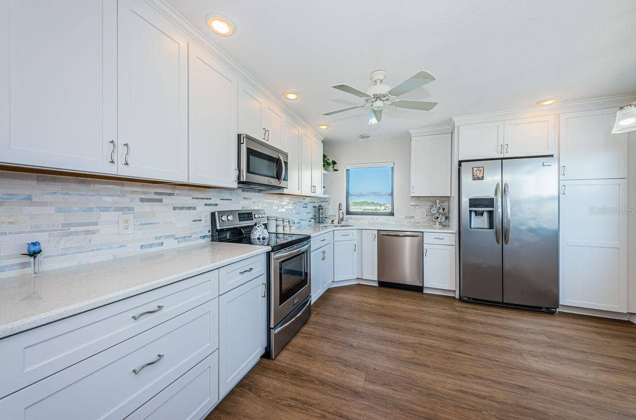 200 WOODETTE DRIVE, #401A, Dunedin, FL 34698 200 WOODETTE DRIVE, #401A, Dunedin, FL 34698