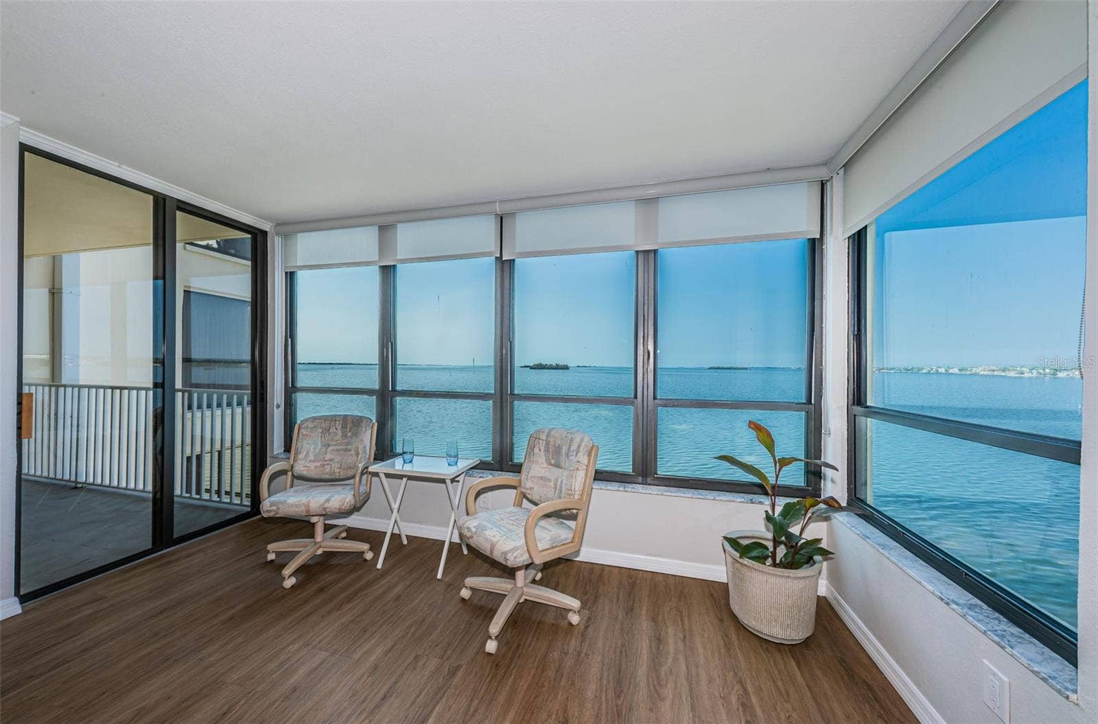 200 WOODETTE DRIVE, #401A, Dunedin, FL 34698 200 WOODETTE DRIVE, #401A, Dunedin, FL 34698