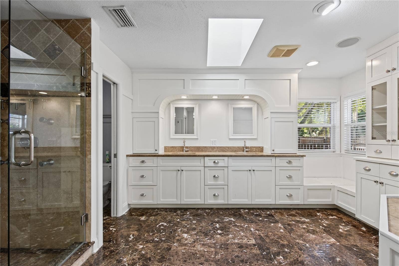 1817 N KEENE ROAD, Clearwater, FL 33755 Primary bathroom (4)