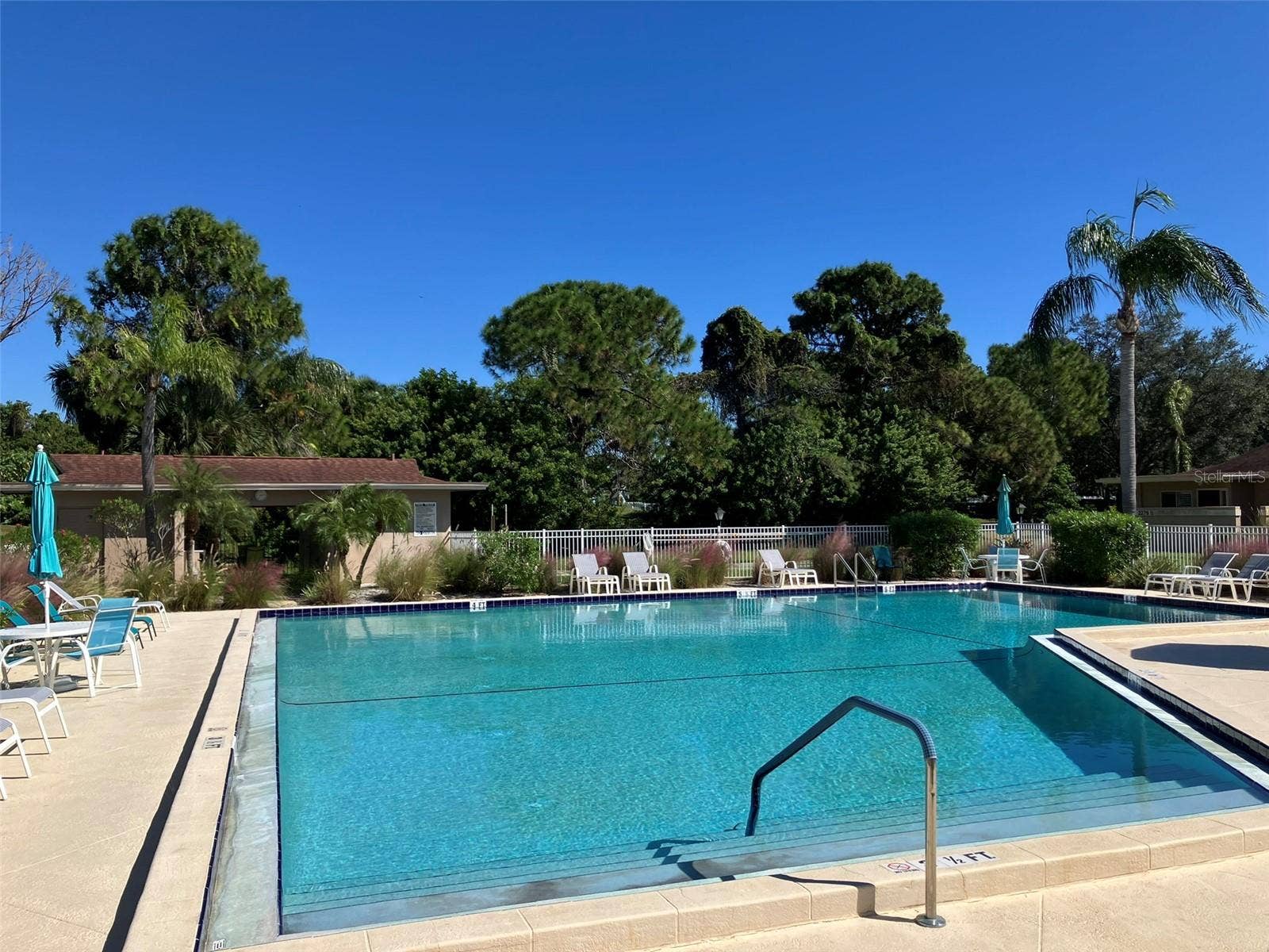 2460 LAURELWOOD DRIVE, #E, Clearwater, FL 33763 Community Pool