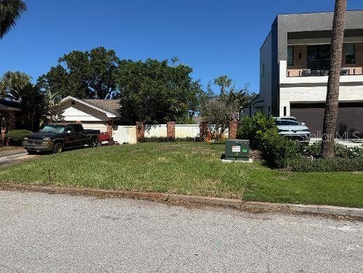4211 W SYLVAN RAMBLE STREET, Tampa, FL 33609 4211 W SYLVAN RAMBLE STREET, Tampa, FL 33609