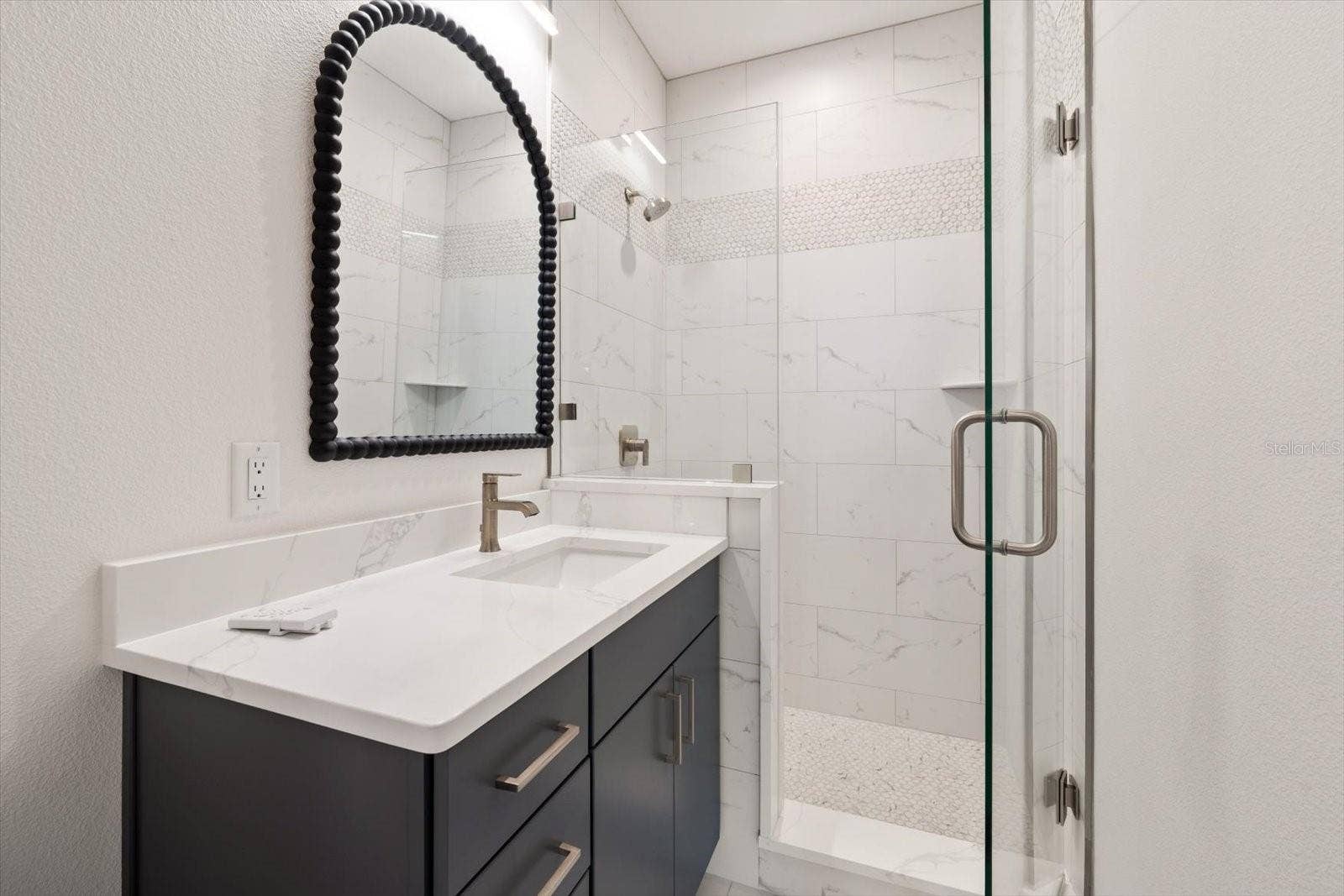 295 7TH STREET S, St Petersburg, FL 33701 295 7TH STREET S, St Petersburg, FL 33701