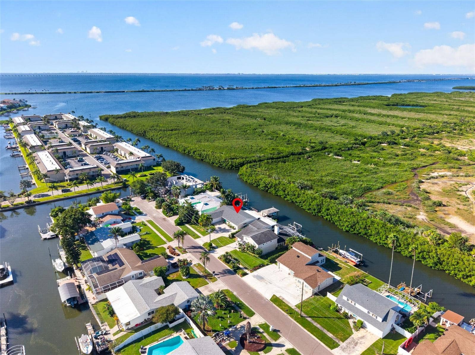 4606 BAY CREST DRIVE, Tampa, FL 33615 4606 BAY CREST DRIVE, Tampa, FL 33615