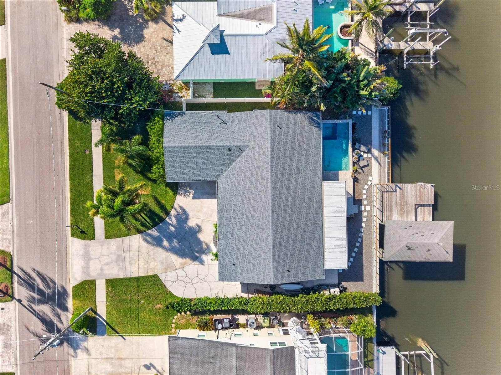 4606 BAY CREST DRIVE, Tampa, FL 33615 4606 BAY CREST DRIVE, Tampa, FL 33615