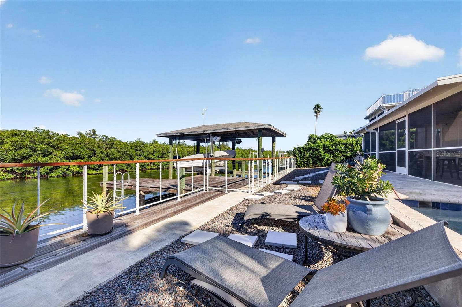 4606 BAY CREST DRIVE, Tampa, FL 33615 4606 BAY CREST DRIVE, Tampa, FL 33615