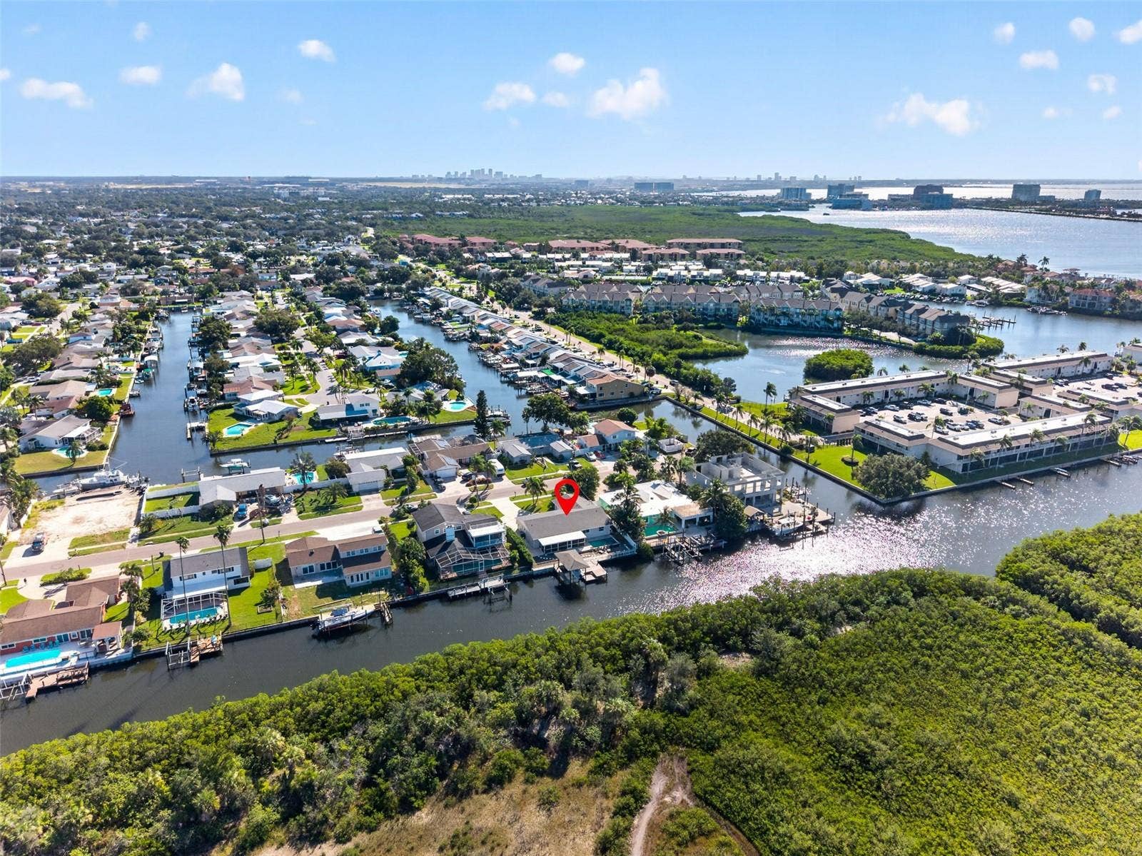 4606 BAY CREST DRIVE, Tampa, FL 33615 4606 BAY CREST DRIVE, Tampa, FL 33615