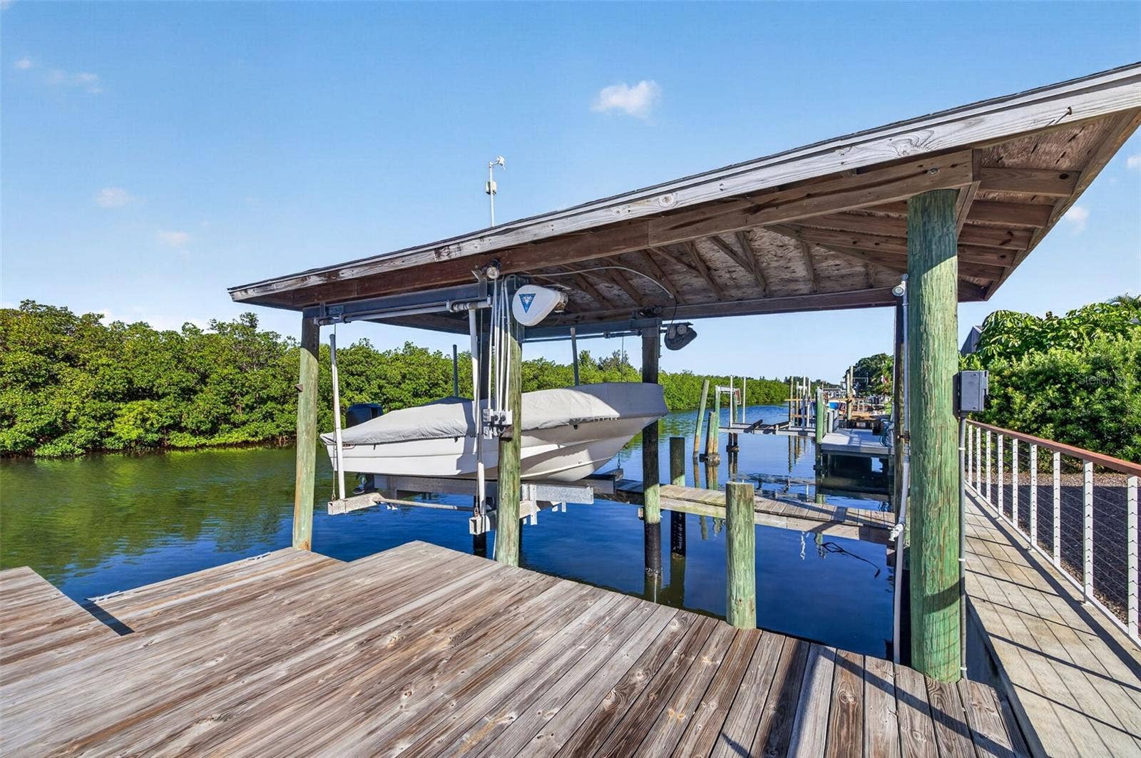 4606 BAY CREST DRIVE, Tampa, FL 33615 4606 BAY CREST DRIVE, Tampa, FL 33615