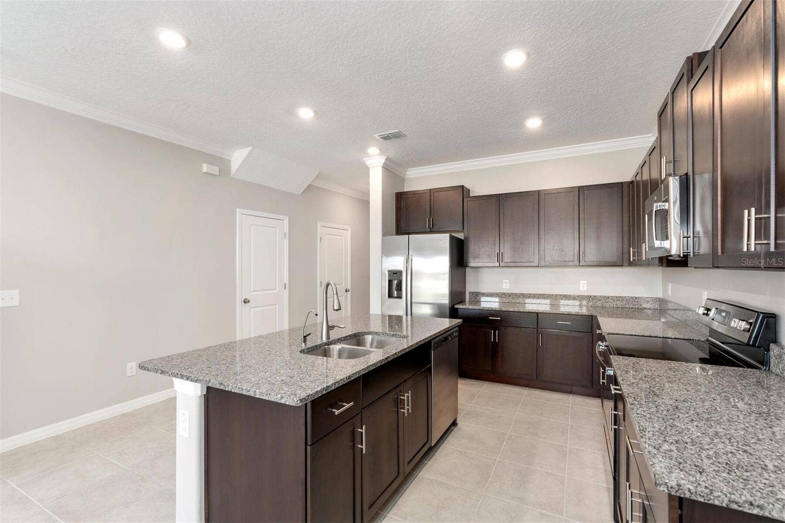31989 BLUE PASSING LOOP, Wesley Chapel, FL 33545 31989 BLUE PASSING LOOP, Wesley Chapel, FL 33545