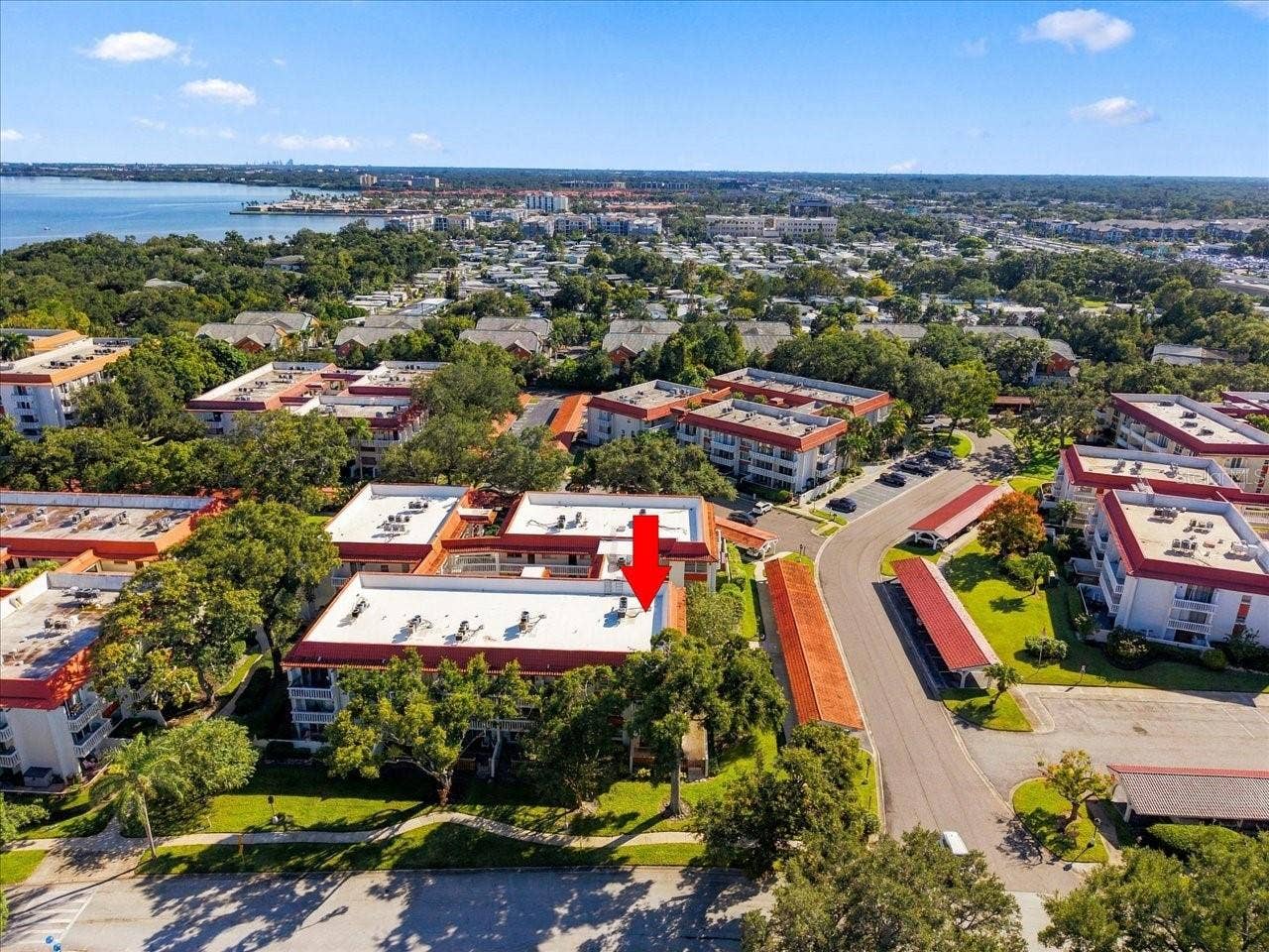 1001 PEARCE DRIVE, #111, Clearwater, FL 33764 1001 PEARCE DRIVE, #111, Clearwater, FL 33764