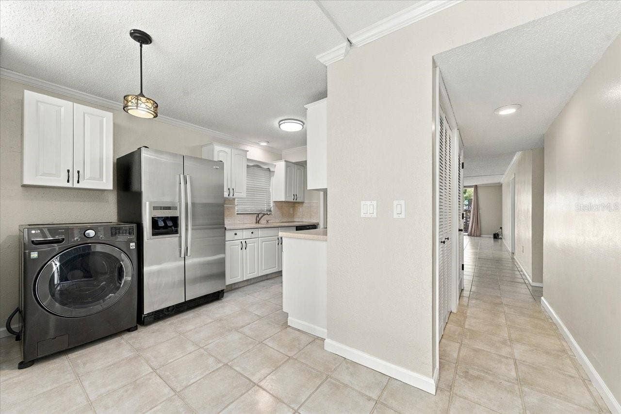 1001 PEARCE DRIVE, #111, Clearwater, FL 33764 1001 PEARCE DRIVE, #111, Clearwater, FL 33764
