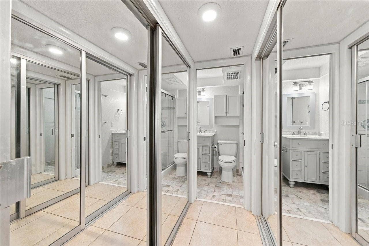 1001 PEARCE DRIVE, #111, Clearwater, FL 33764 1001 PEARCE DRIVE, #111, Clearwater, FL 33764