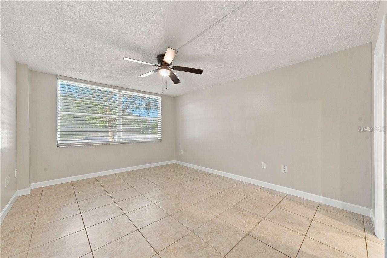 1001 PEARCE DRIVE, #111, Clearwater, FL 33764 1001 PEARCE DRIVE, #111, Clearwater, FL 33764
