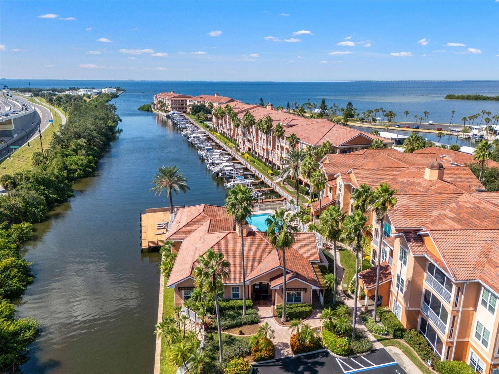 5000 CULBREATH KEY WAY, #1-319, Tampa, FL 33611 5000 CULBREATH KEY WAY, #1-319, Tampa, FL 33611