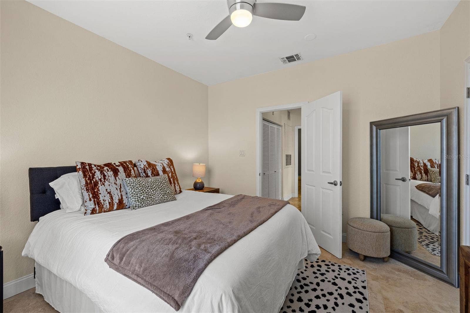 5000 CULBREATH KEY WAY, #1-319, Tampa, FL 33611 5000 CULBREATH KEY WAY, #1-319, Tampa, FL 33611