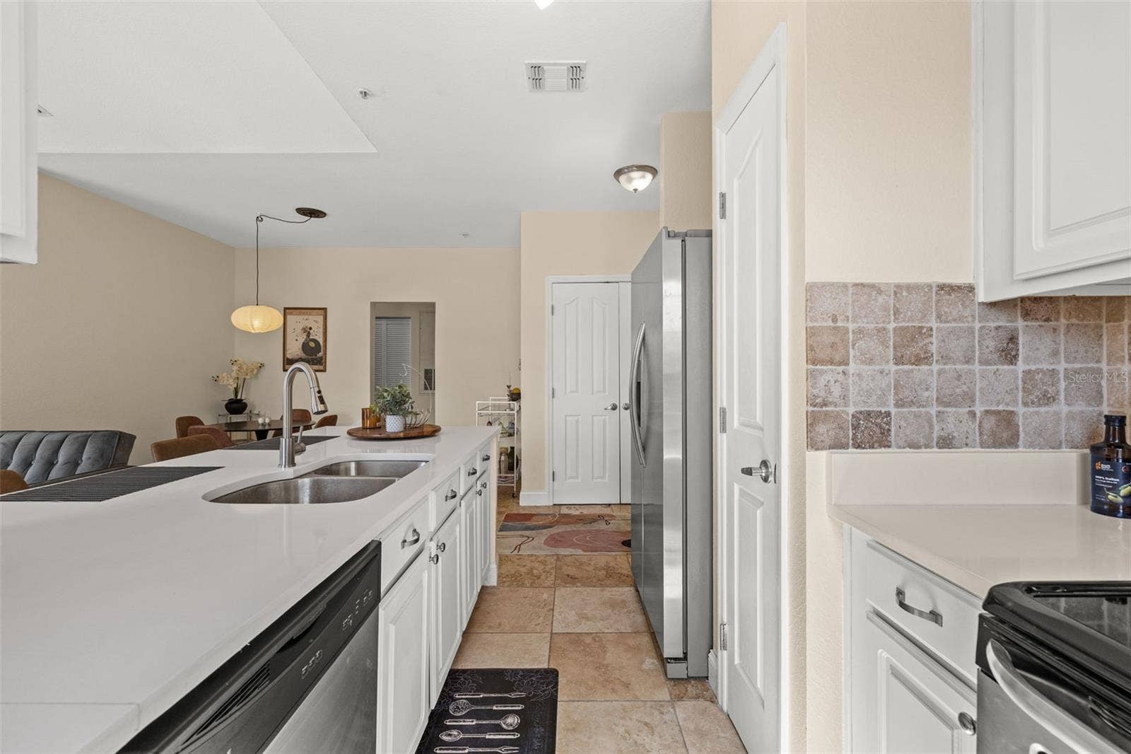 5000 CULBREATH KEY WAY, #1-319, Tampa, FL 33611 5000 CULBREATH KEY WAY, #1-319, Tampa, FL 33611