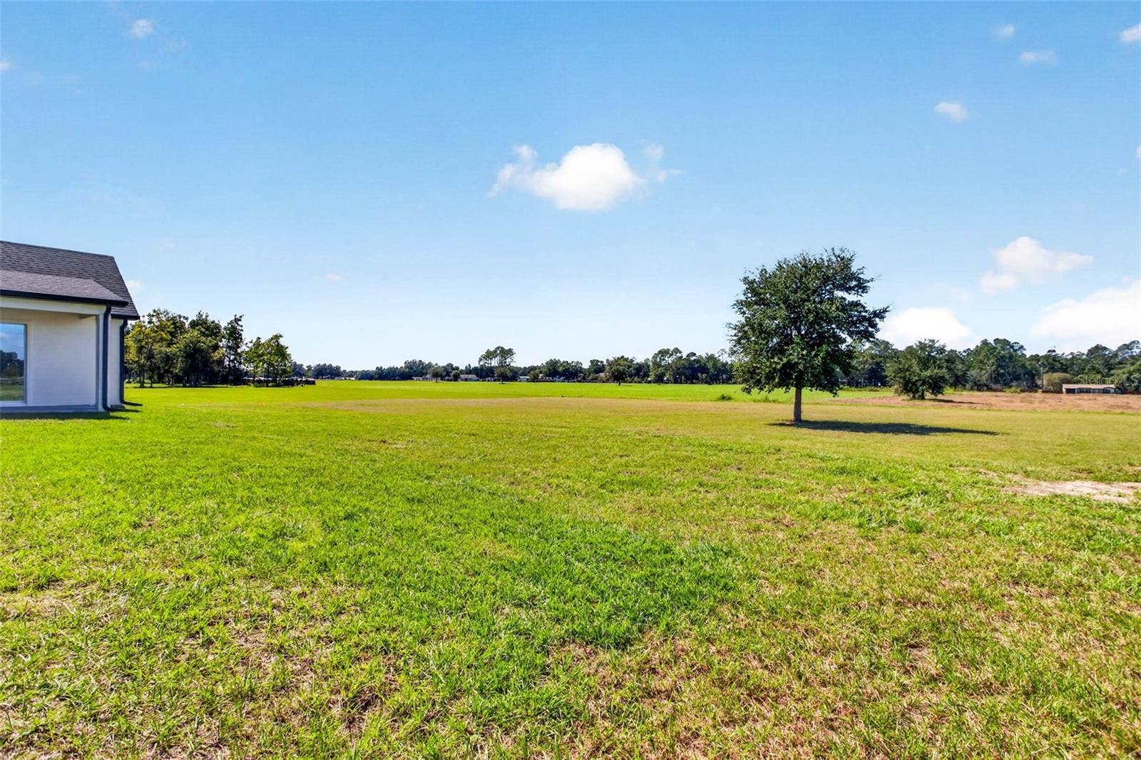 14927 CRIMSON OAKS TRAIL, Dade City, FL 33525 14927 CRIMSON OAKS TRAIL, Dade City, FL 33525