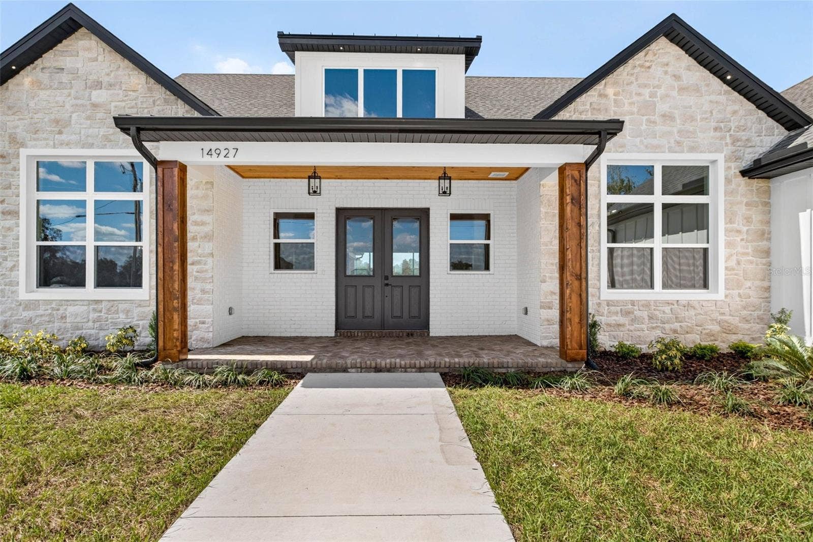 14927 CRIMSON OAKS TRAIL, Dade City, FL 33525 14927 CRIMSON OAKS TRAIL, Dade City, FL 33525