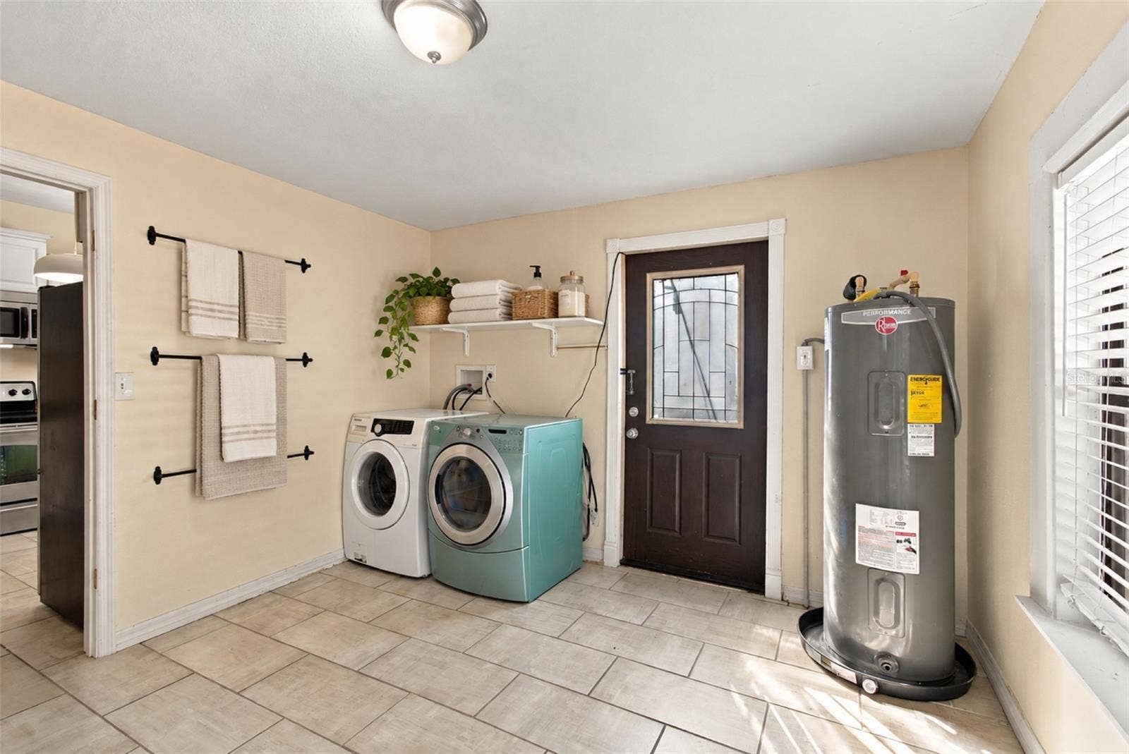 805 E OSBORNE AVENUE, Tampa, FL 33603
