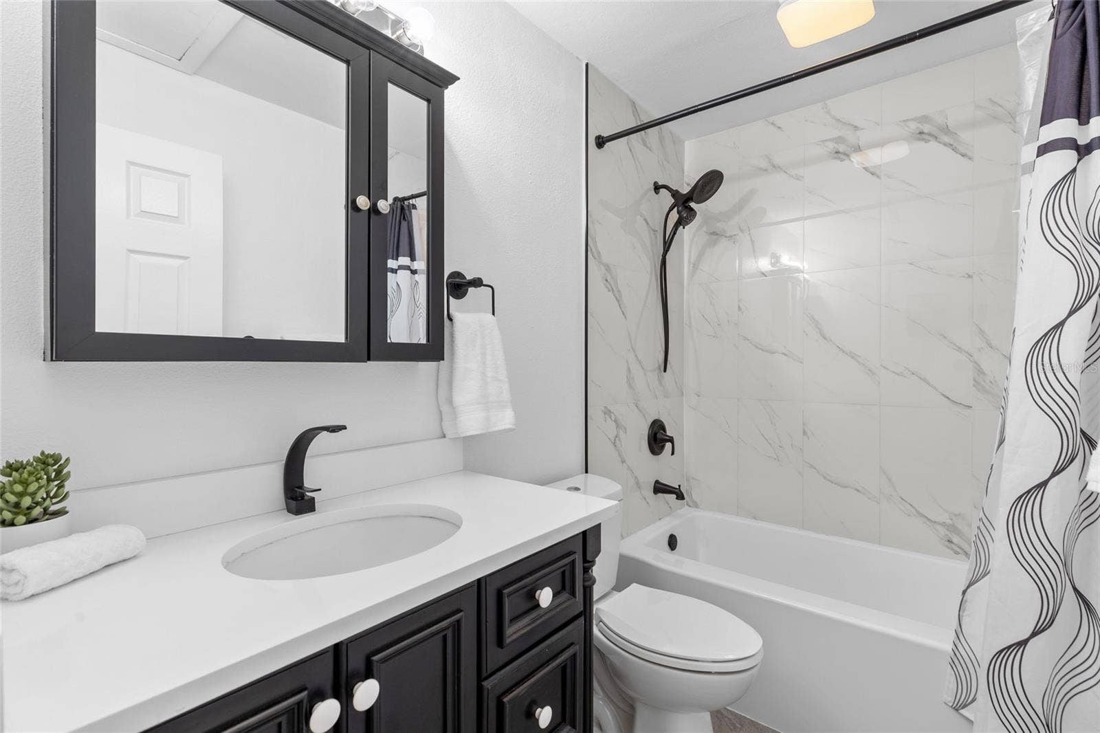 1830 WILLOW OAK DRIVE W, Palm Harbor, FL 34683 1830 WILLOW OAK DRIVE W, Palm Harbor, FL 34683