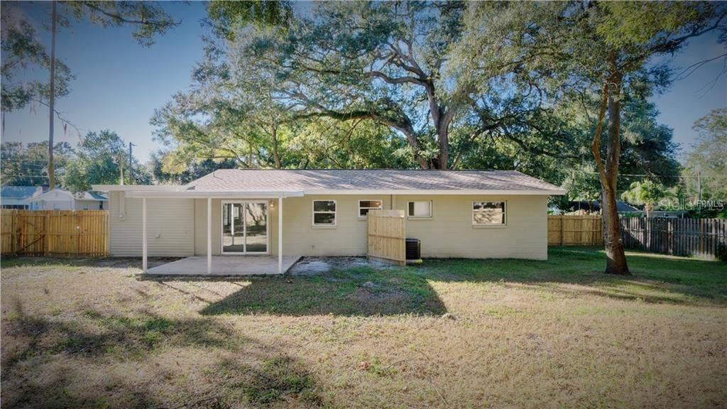 7201 N 10TH STREET, Tampa, FL 33604 7201 N 10TH STREET, Tampa, FL 33604