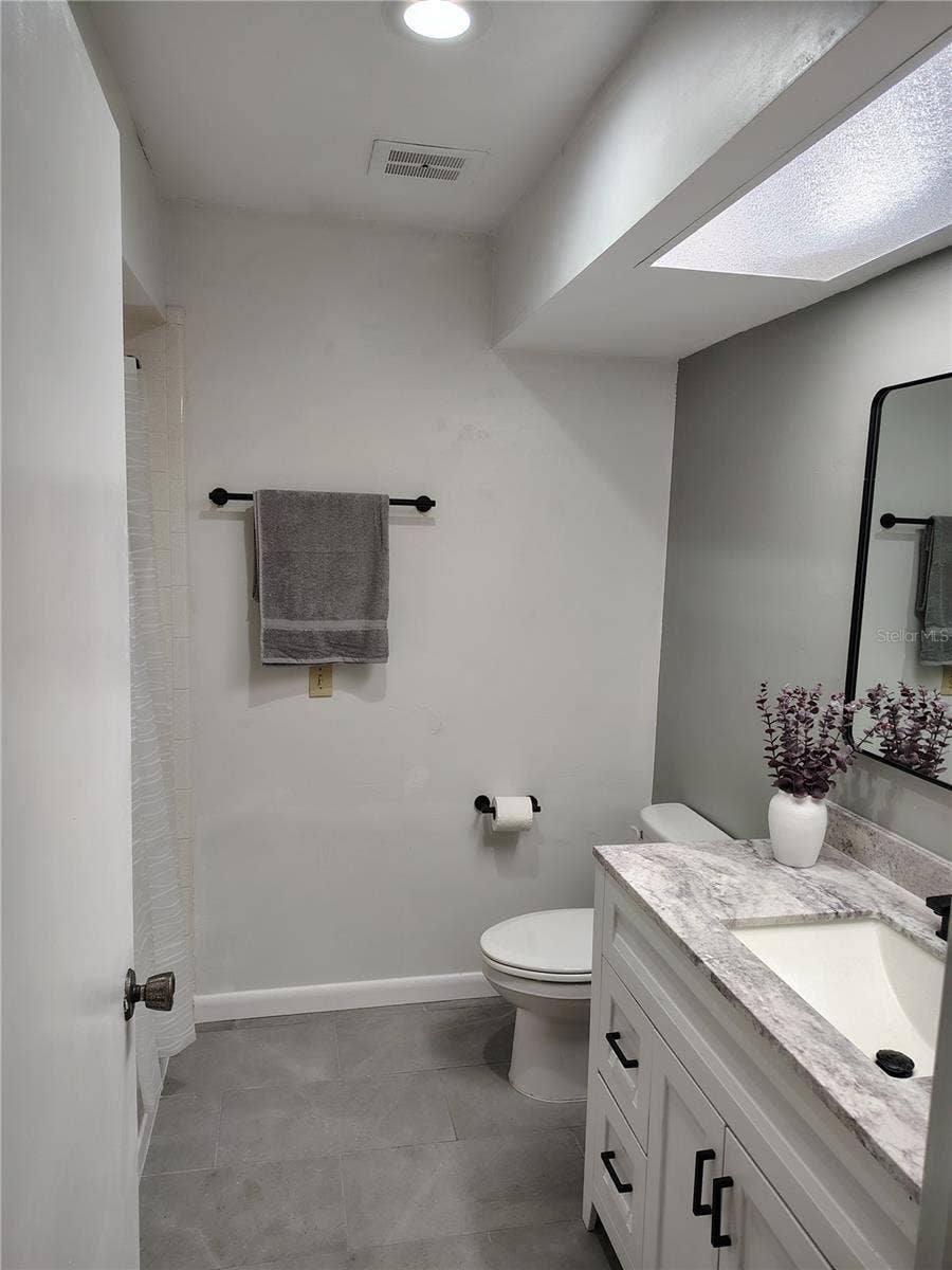 616 HERITAGE LANE, #A&B, Largo, FL 33770 616 HERITAGE LANE, #A&B, Largo, FL 33770