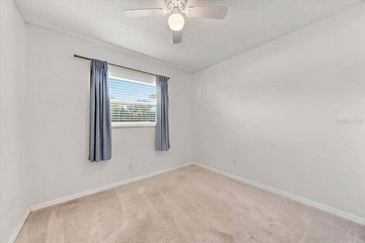 5220 90TH TERRACE N, Pinellas Park, FL 33782 Guest bedroom