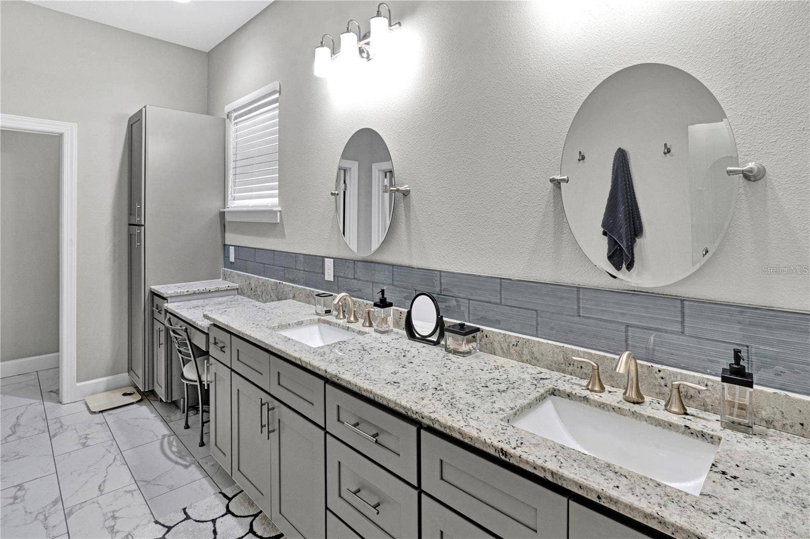 746 GRAND CYPRESS LANE, Tarpon Springs, FL 34689 746 GRAND CYPRESS LANE, Tarpon Springs, FL 34689