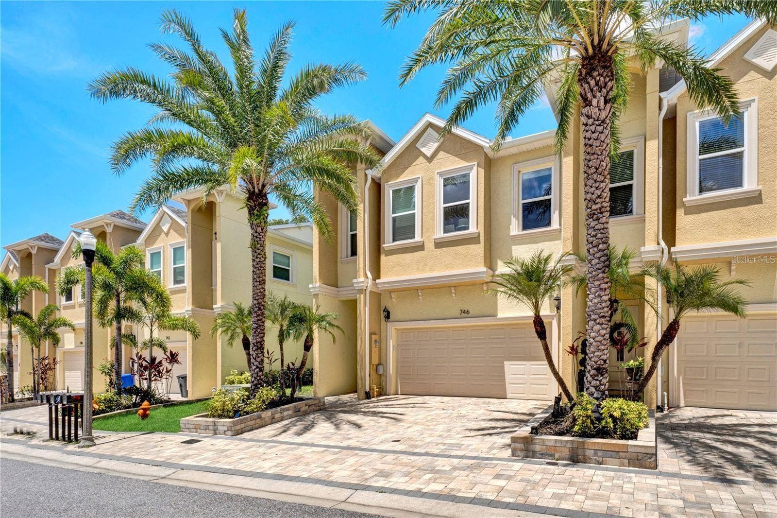 746 GRAND CYPRESS LANE, Tarpon Springs, FL 34689 746 GRAND CYPRESS LANE, Tarpon Springs, FL 34689
