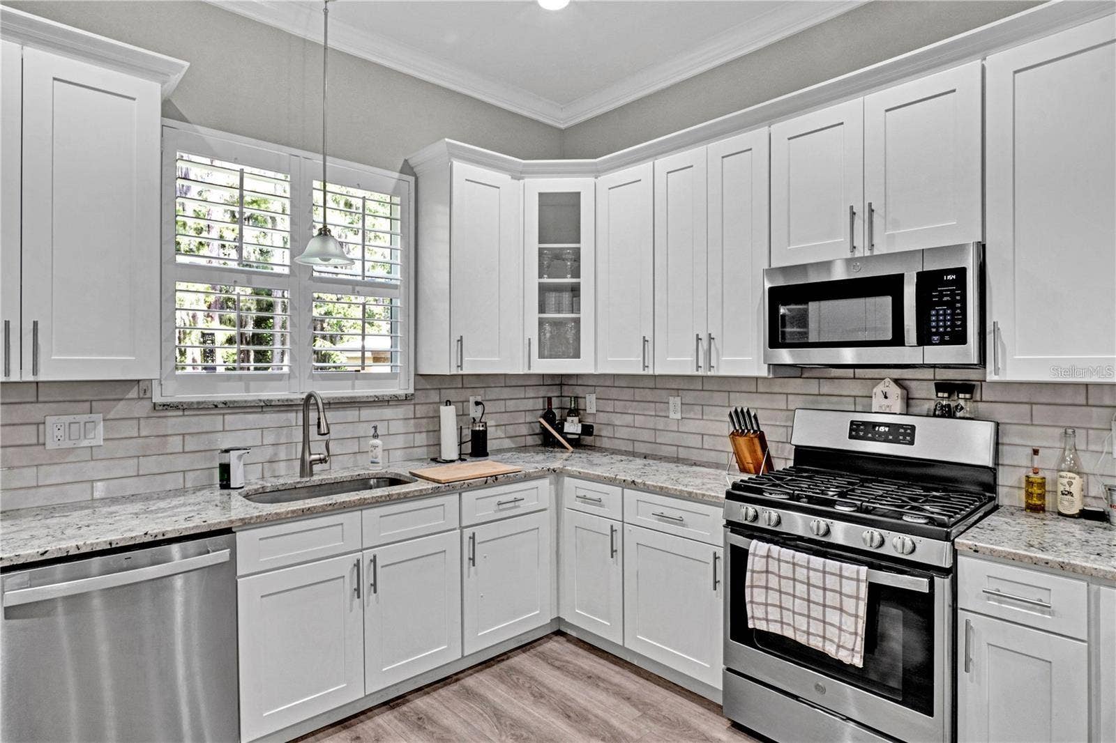 746 GRAND CYPRESS LANE, Tarpon Springs, FL 34689 746 GRAND CYPRESS LANE, Tarpon Springs, FL 34689