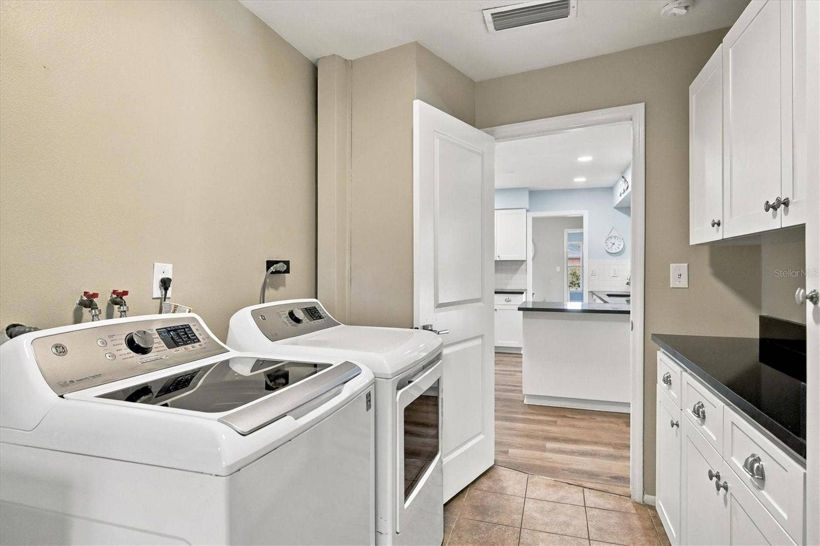 438 WHITFIELD AVENUE, Sarasota, FL 34243 438 WHITFIELD AVENUE, Sarasota, FL 34243