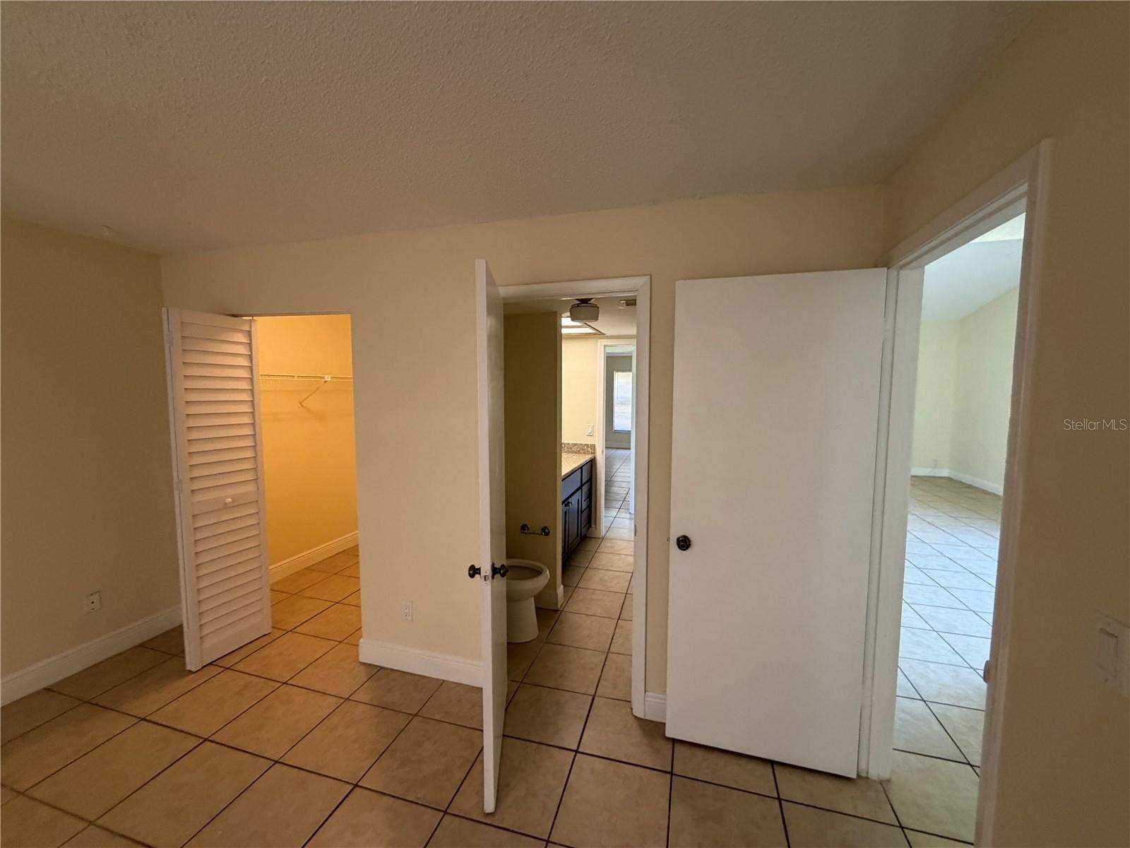 7840 NIAGARA AVENUE, #325, Tampa, FL 33617 7840 NIAGARA AVENUE, #325, Tampa, FL 33617