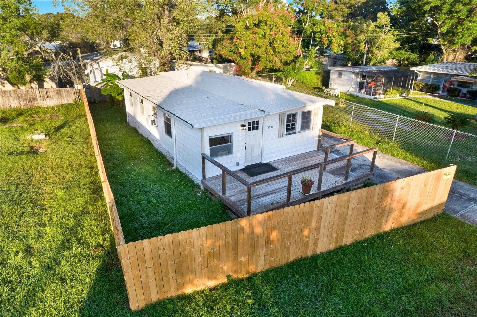 6237 NEW YORK STREET, Zephyrhills, FL 33542 6237 NEW YORK STREET, Zephyrhills, FL 33542