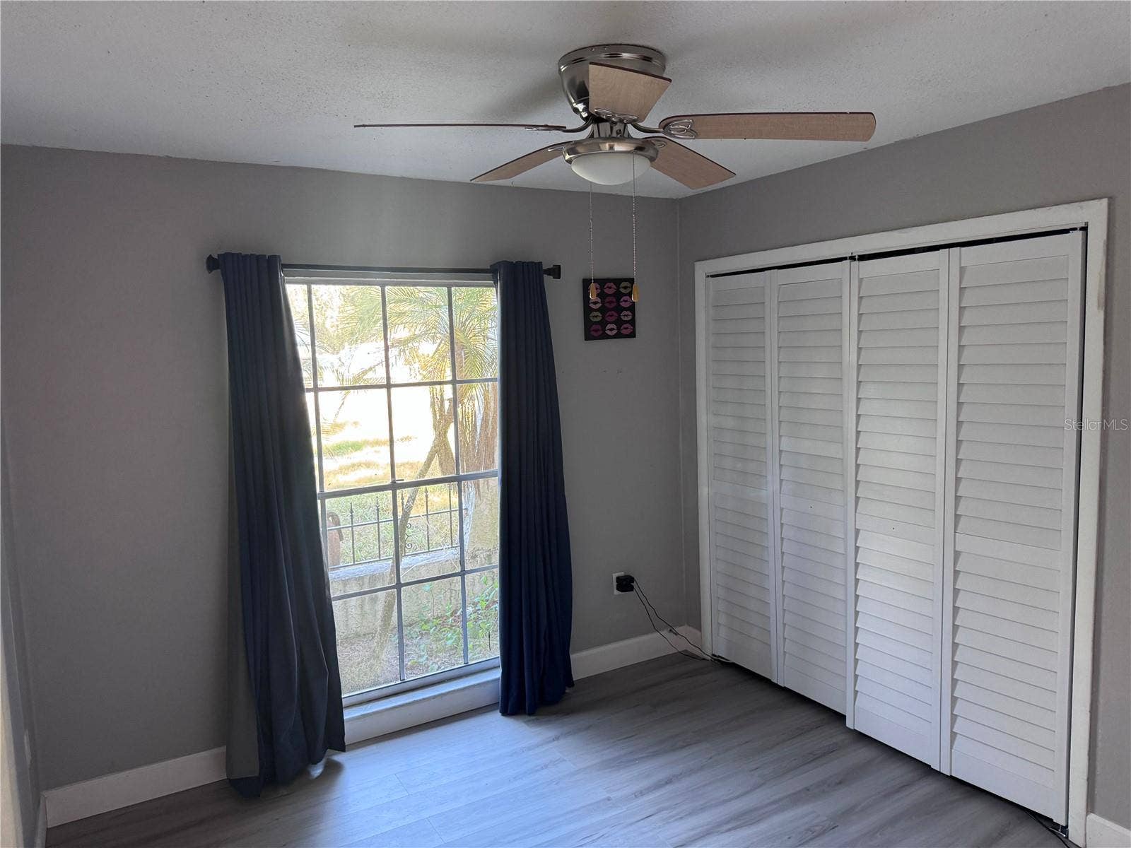 8205 N FREMONT AVENUE, Tampa, FL 33604