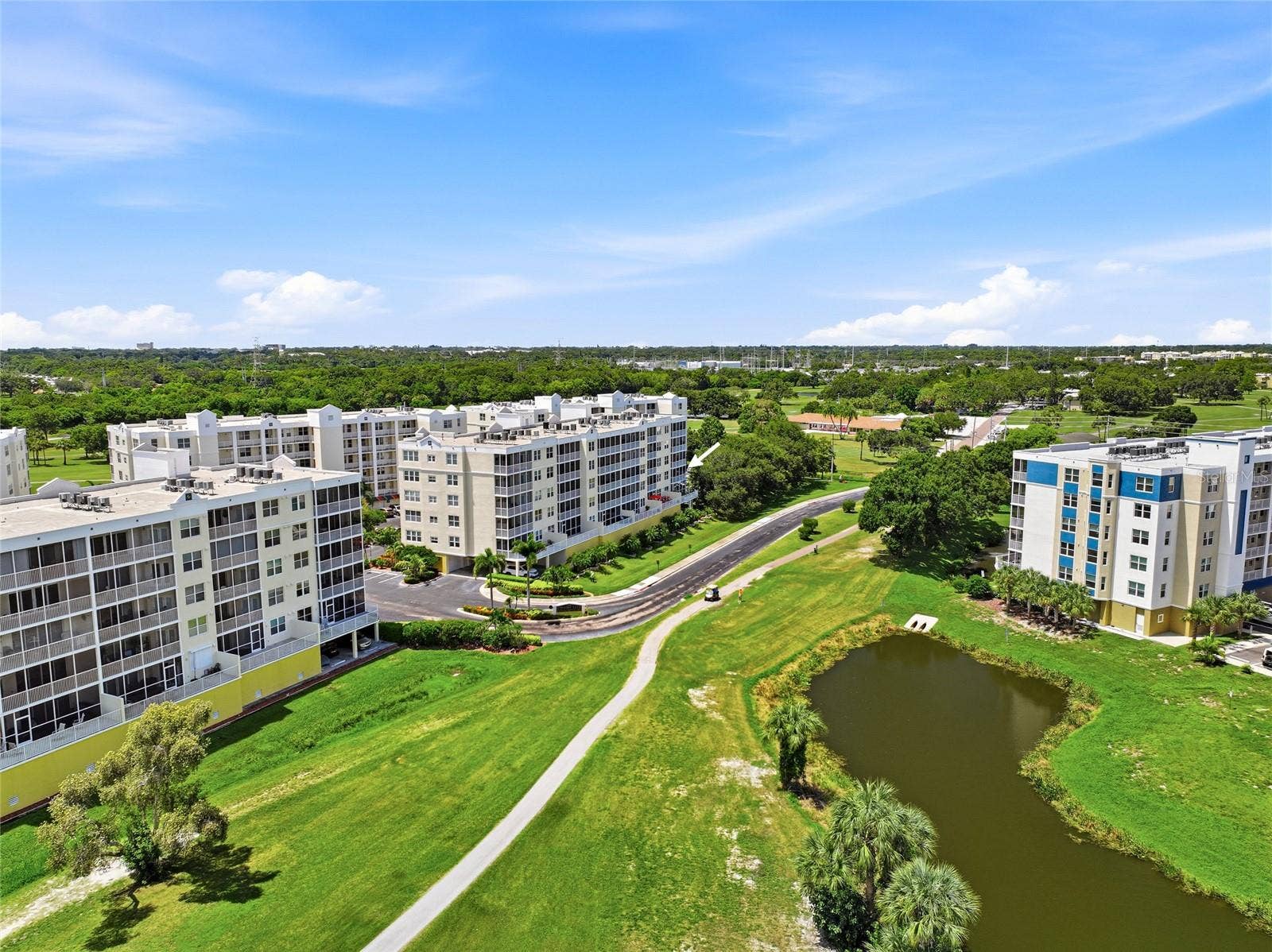 1200 COUNTRY CLUB DRIVE, #4201, Largo, FL 33771 1200 COUNTRY CLUB DRIVE, #4201, Largo, FL 33771