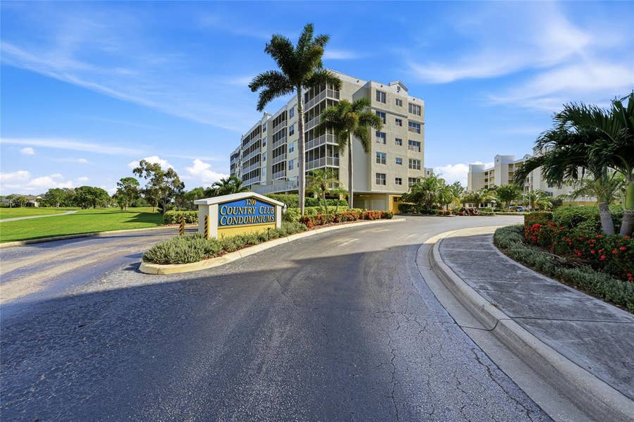 Property photo for 1200 COUNTRY CLUB DRIVE, #4201, Largo, FL