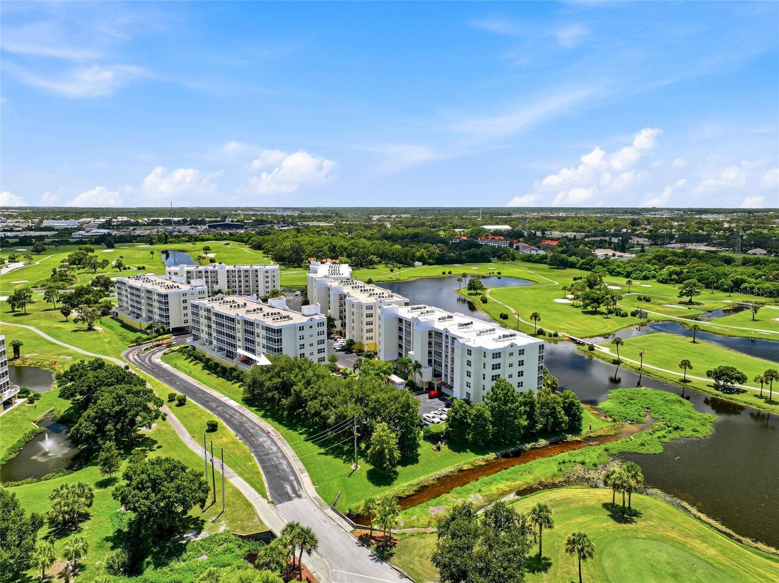 1200 COUNTRY CLUB DRIVE, #4201, Largo, FL 33771 1200 COUNTRY CLUB DRIVE, #4201, Largo, FL 33771
