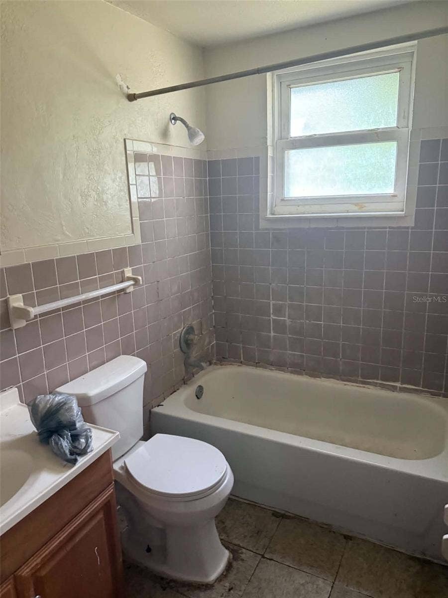 2313 QUINCY STREET S, St Petersburg, FL 33711 2313 QUINCY STREET S, St Petersburg, FL 33711
