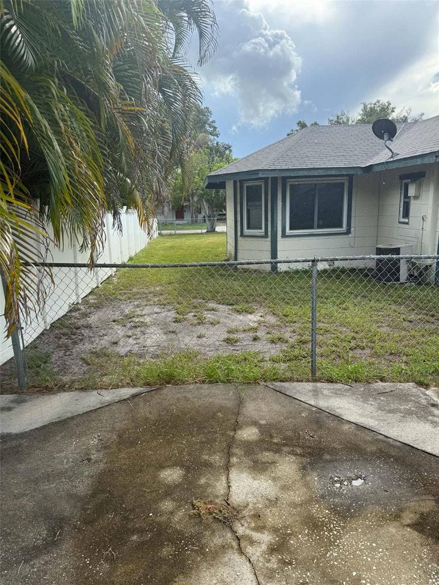 2313 QUINCY STREET S, St Petersburg, FL 33711 2313 QUINCY STREET S, St Petersburg, FL 33711