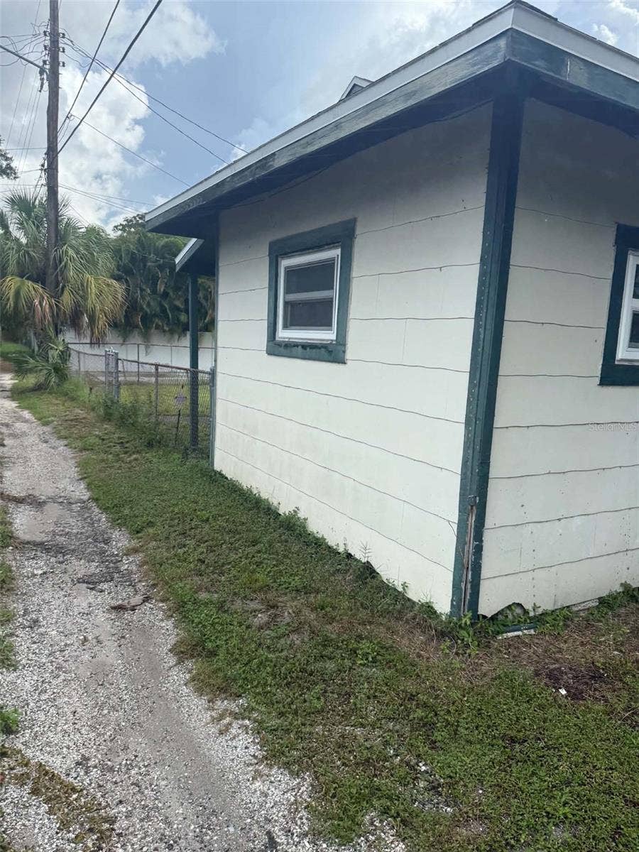 2313 QUINCY STREET S, St Petersburg, FL 33711 2313 QUINCY STREET S, St Petersburg, FL 33711