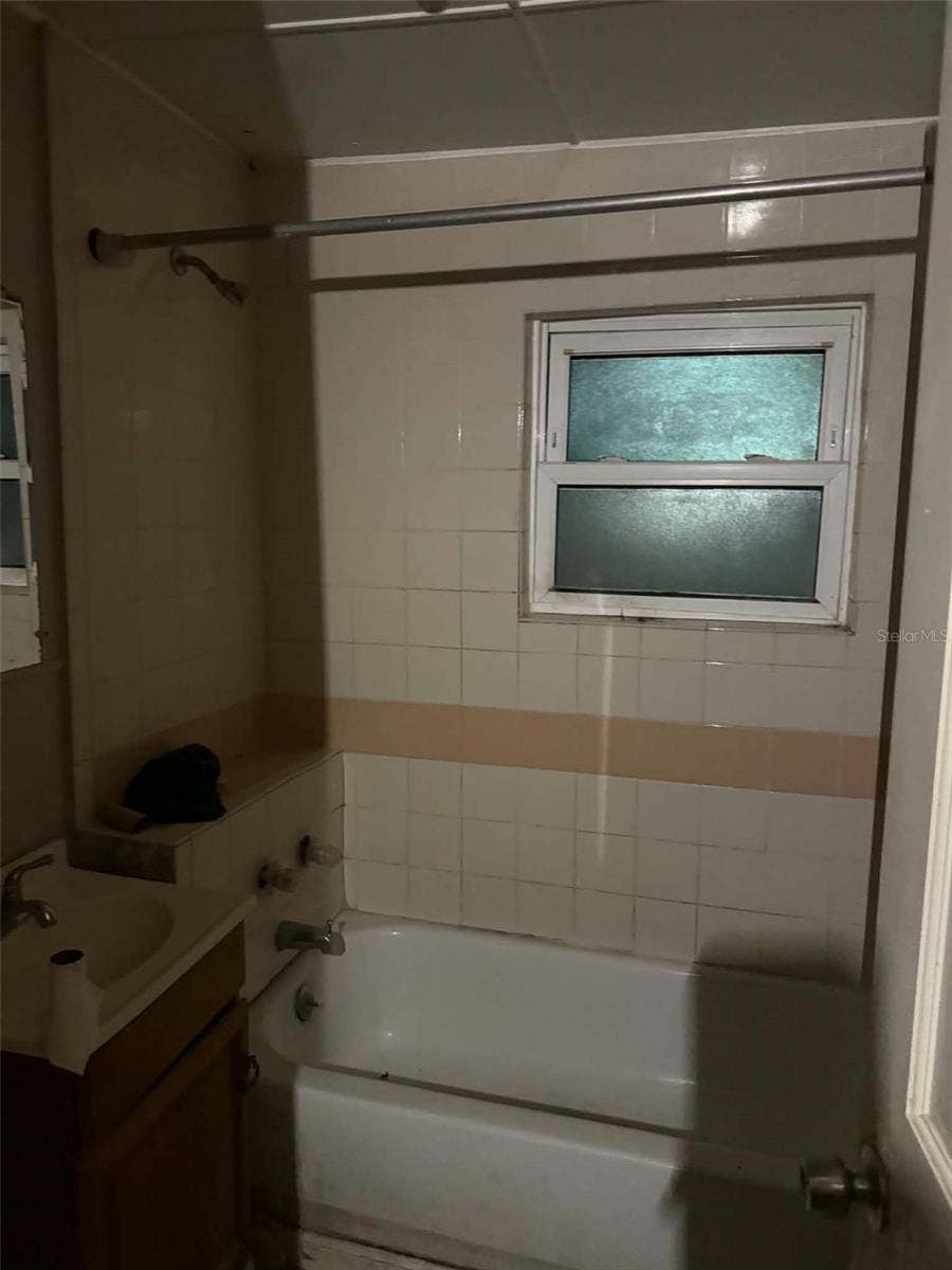 2313 QUINCY STREET S, St Petersburg, FL 33711 2313 QUINCY STREET S, St Petersburg, FL 33711