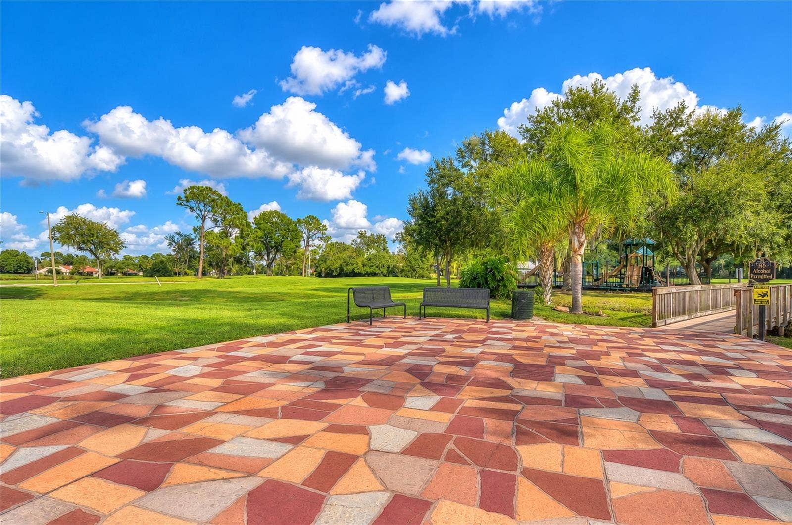2623 EAGLE GREENS DRIVE, Plant City, FL 33566 2623 EAGLE GREENS DRIVE, Plant City, FL 33566