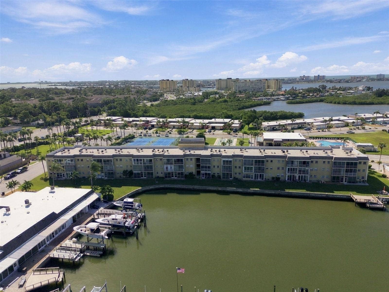 1 BOCA CIEGA POINT BOULEVARD, #206, St Petersburg, FL 33708 1 BOCA CIEGA POINT BOULEVARD, #206, St Petersburg, FL 33708